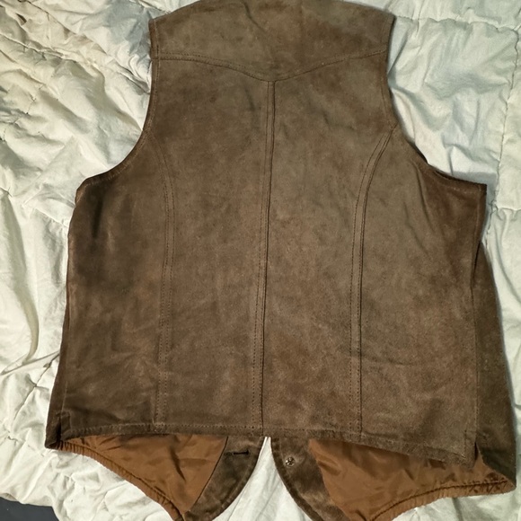 Sears “The Leather shop” men’s brown suede vest size 40 - Picture 3 of 3